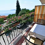With Breakfast & Valentin Bed and Breakfast
