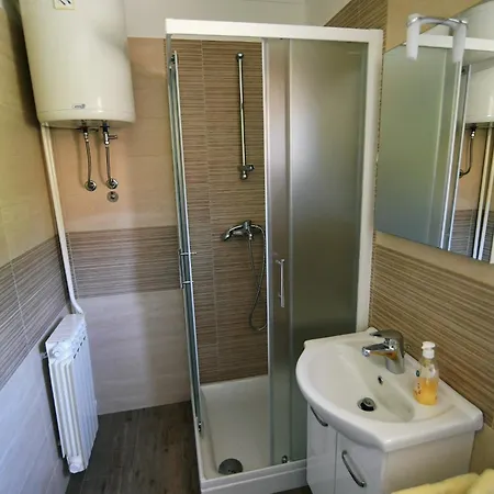 With Breakfast & Valentin Bed and breakfast