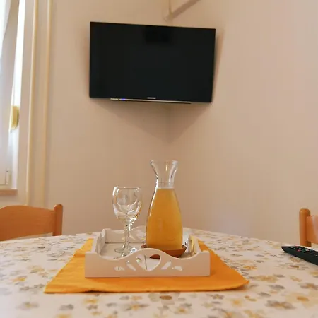 With Breakfast & Valentin 3* Mošćenička Draga