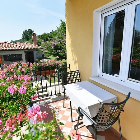 Bed and breakfast With Breakfast & Valentin Mošćenička Draga