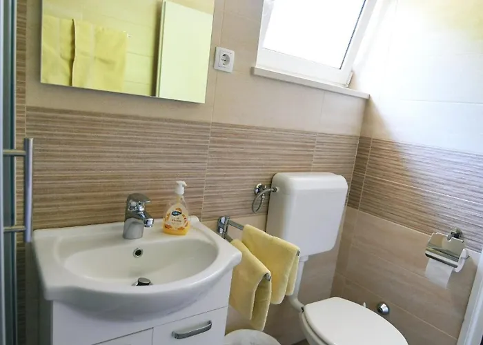 With Breakfast & Valentin 3* Mošćenička Draga