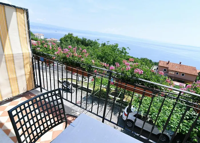 Bed & Breakfast With Breakfast & Valentin Mošćenička Draga