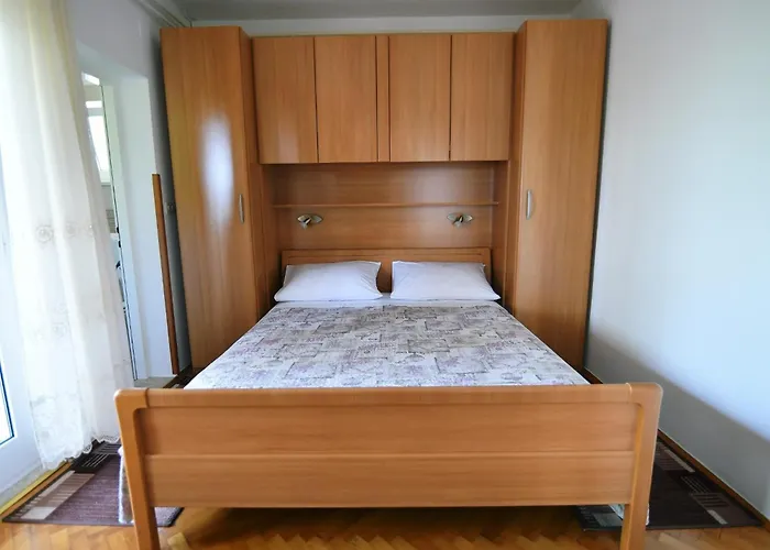 Bed & Breakfast With Breakfast & Valentin Mošćenička Draga