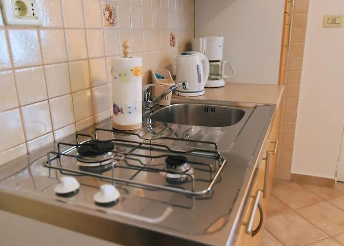 With Breakfast & Valentin Mošćenička Draga